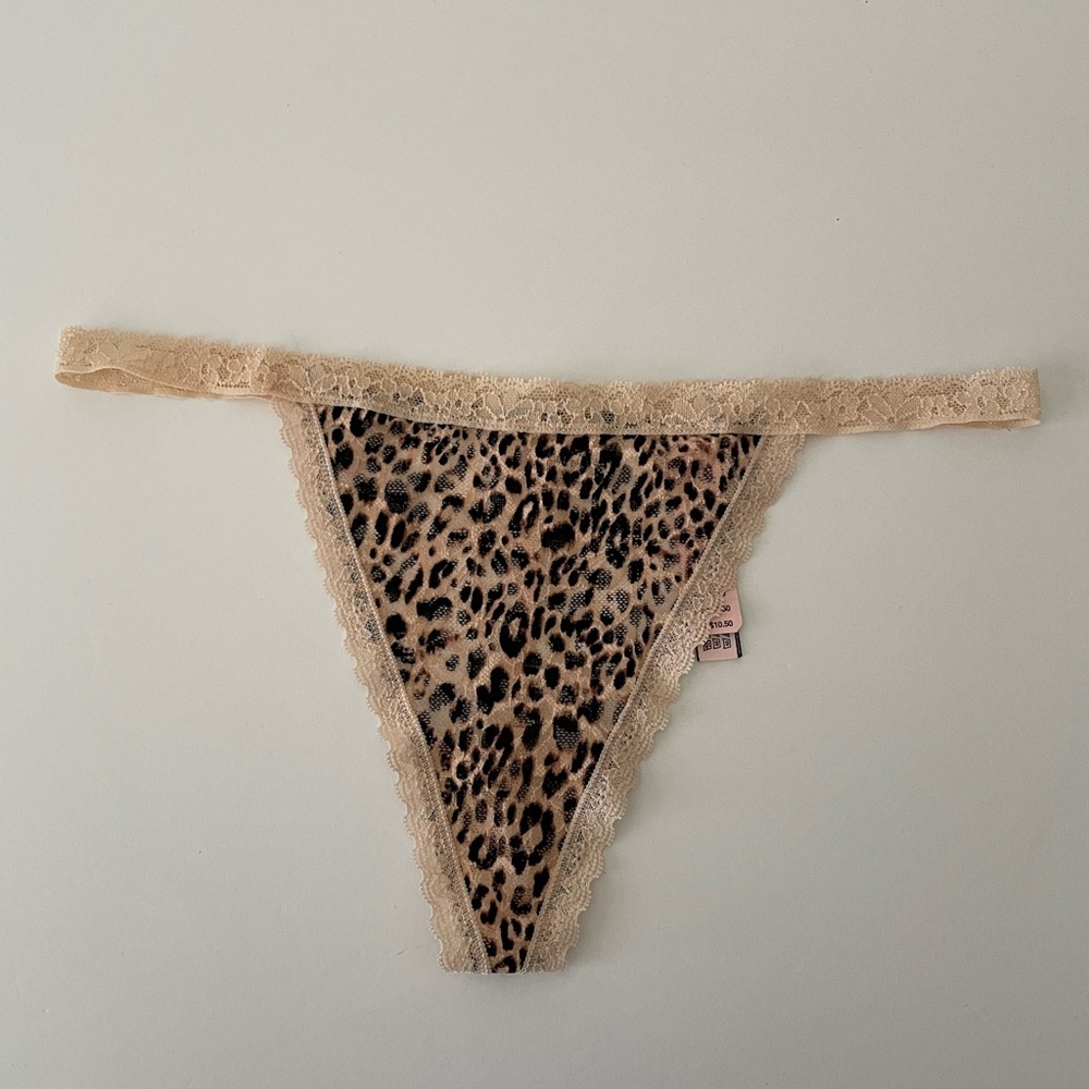 Victoria’s Secret v-string